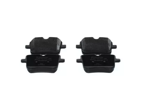BOSCH Brake Pad Set, disc brake (0986424923)
