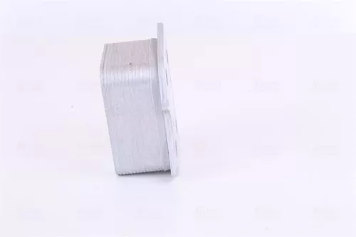 NISSENS Oil Cooler, engine oil (90824)