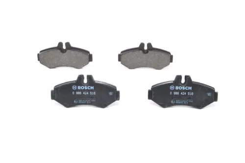 BOSCH Brake Pad Set, disc brake (0986424516)