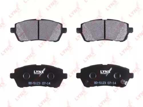 LYNXAUTO Disc brake pads, front (BD-5123)