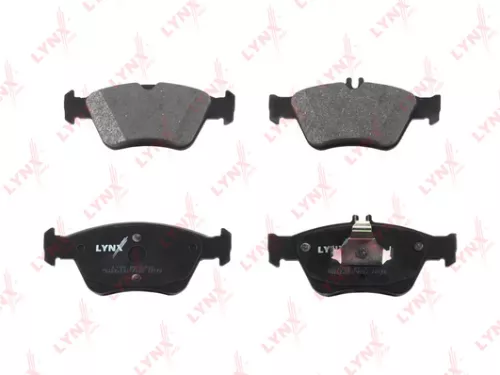 LYNXAUTO Disc brake pads, front (BD-5302)