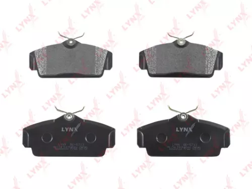 LYNXAUTO Disc brake pads, front (BD-5713)