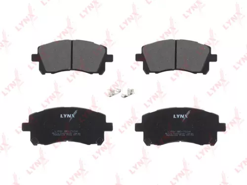 LYNXAUTO Disc brake pads, front (BD-7104)