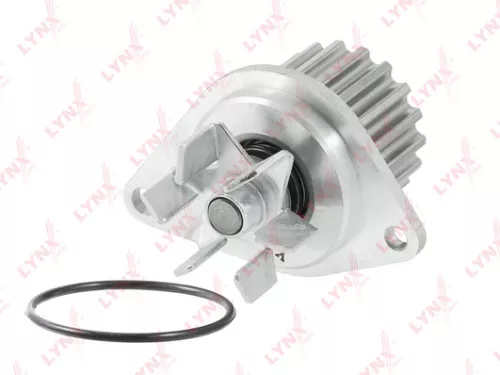 LYNXAUTO Water pump (CW-0136)
